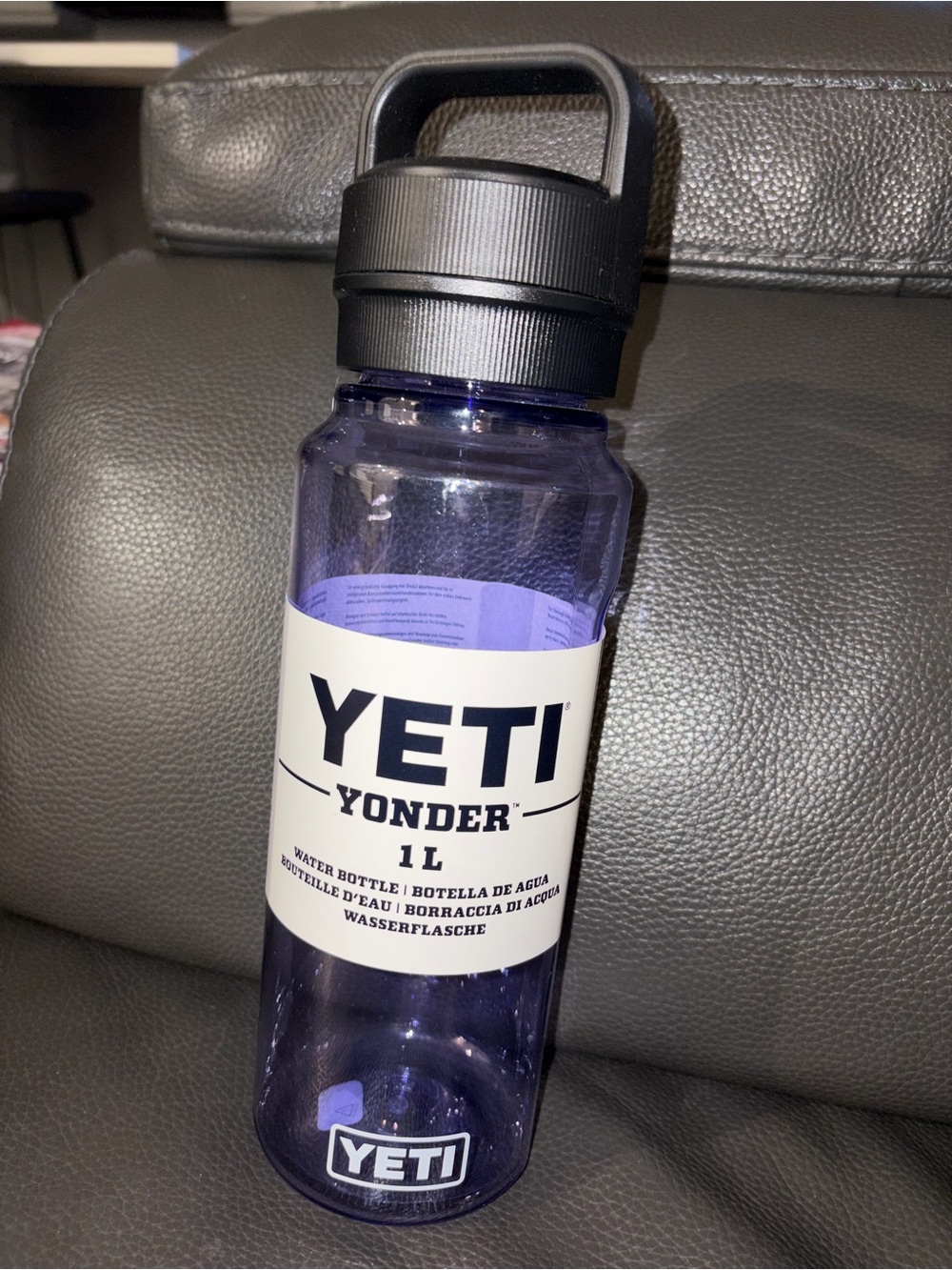 Yeti Yonder 1L Water Bottle - Purple with Black Lid